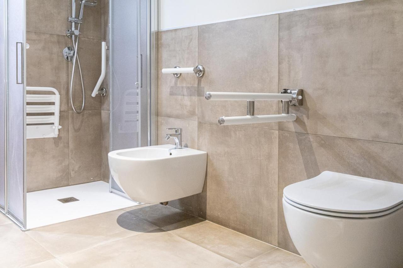 Casa Ape Regina - Puglia Mia Apartments โมโนโปลี ภายนอก รูปภาพ